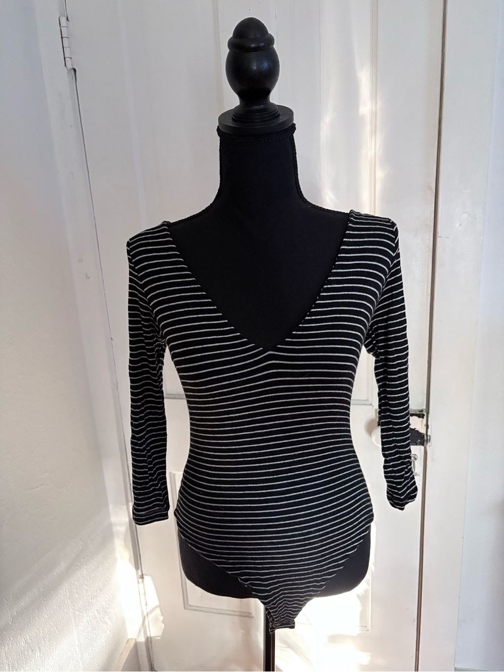 Lulu's Black & White Striped V-Neck Long Sleeve Bodysuit